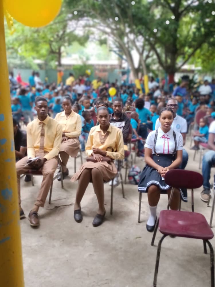 La 1ère édition du prix Myriah Laure Durand de l’Institution Scolaire les Familles Réunies : une réussite !